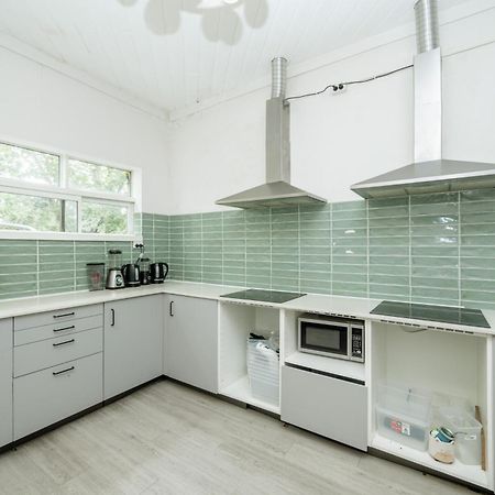 Urban Nomad Potts Point - 18 To 39 Only Hostel Сидни Екстериор снимка