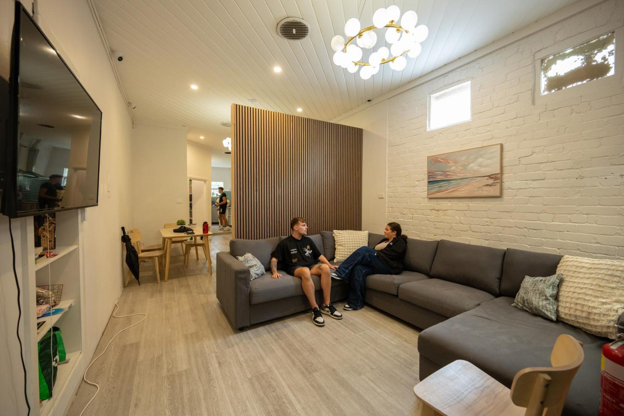 Urban Nomad Potts Point - 18 To 39 Only Hostel Сидни Екстериор снимка